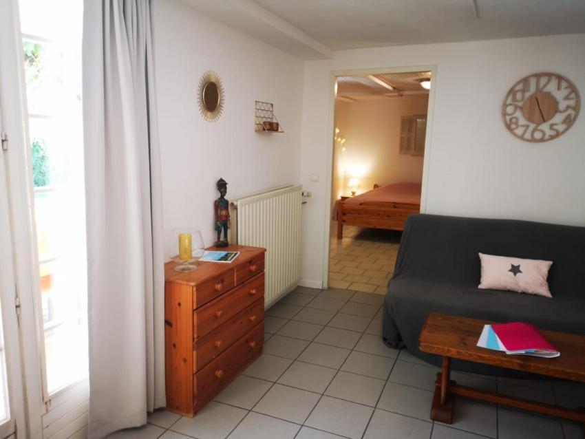 Residence Miro, Gites Avec Piscine Chauffee Et Tennis Les Arcs-sur-Argens Екстер'єр фото