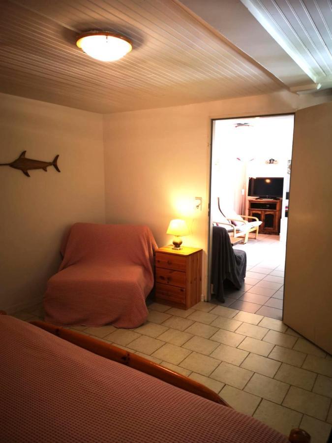 Residence Miro, Gites Avec Piscine Chauffee Et Tennis Les Arcs-sur-Argens Екстер'єр фото