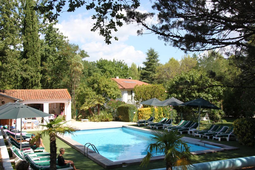 Residence Miro, Gites Avec Piscine Chauffee Et Tennis Les Arcs-sur-Argens Екстер'єр фото