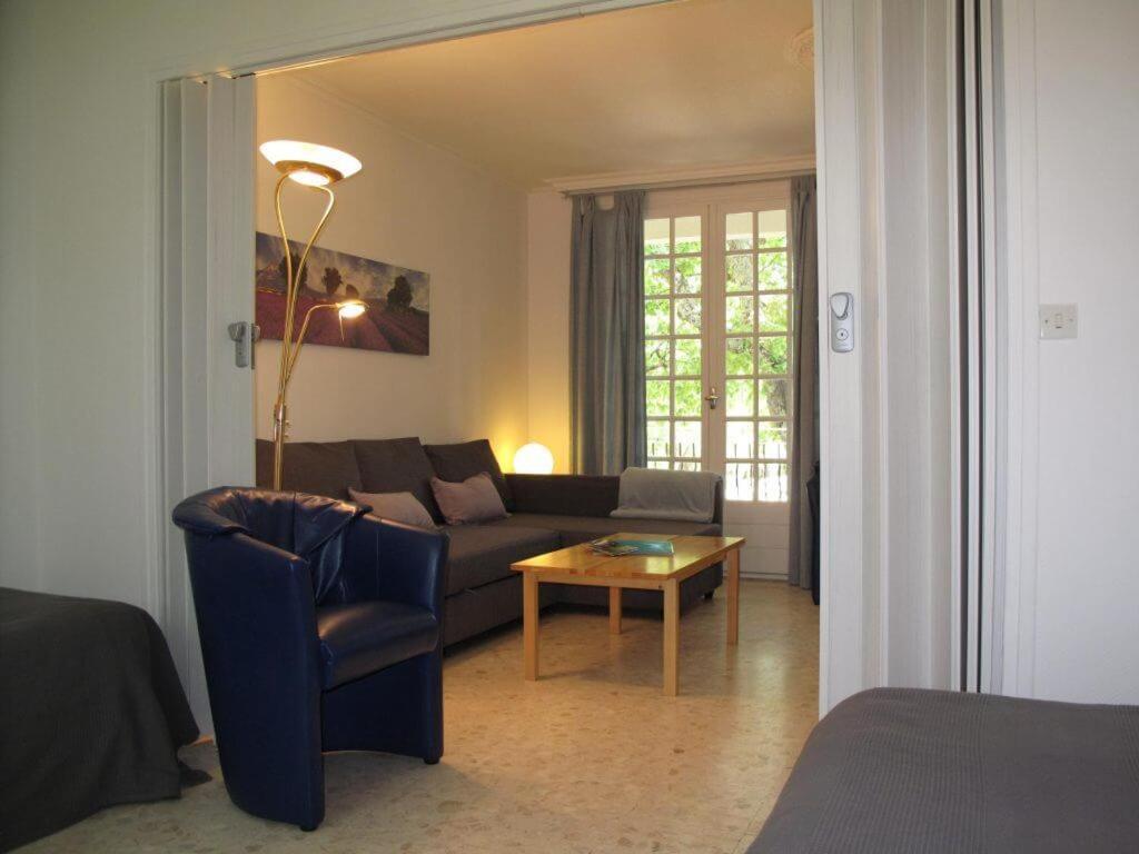 Residence Miro, Gites Avec Piscine Chauffee Et Tennis Les Arcs-sur-Argens Екстер'єр фото