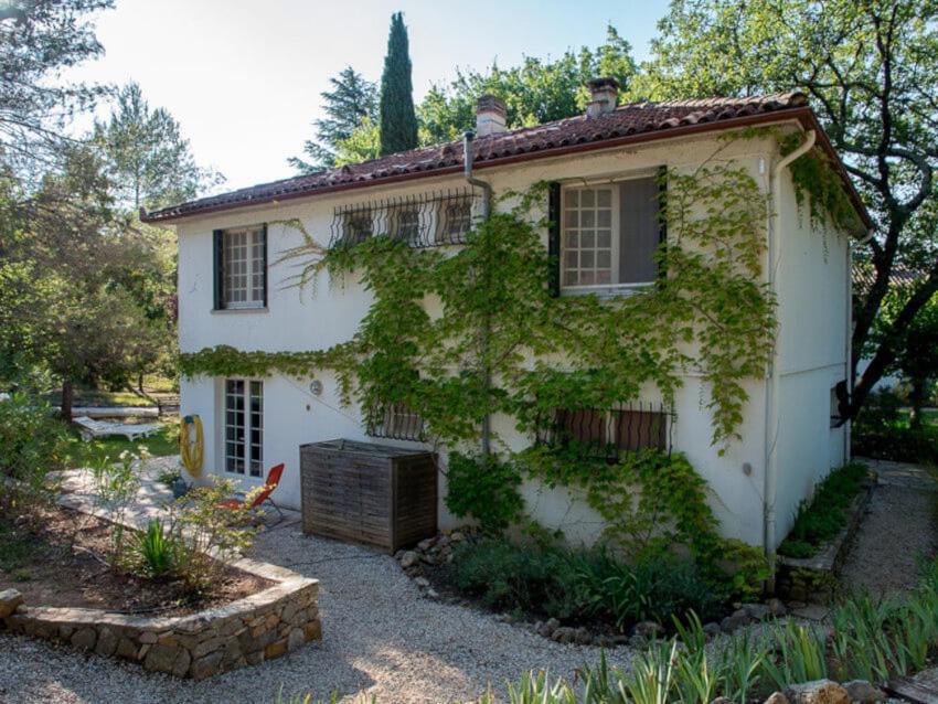 Residence Miro, Gites Avec Piscine Chauffee Et Tennis Les Arcs-sur-Argens Екстер'єр фото